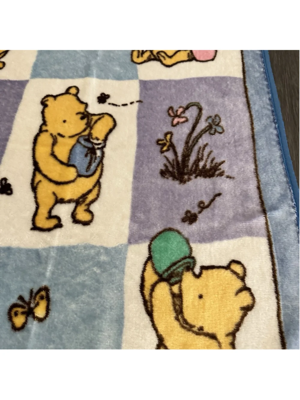 VTG Disney Winnie the Pooh Fleece Baby Blanket Classic Squares Honey Pot